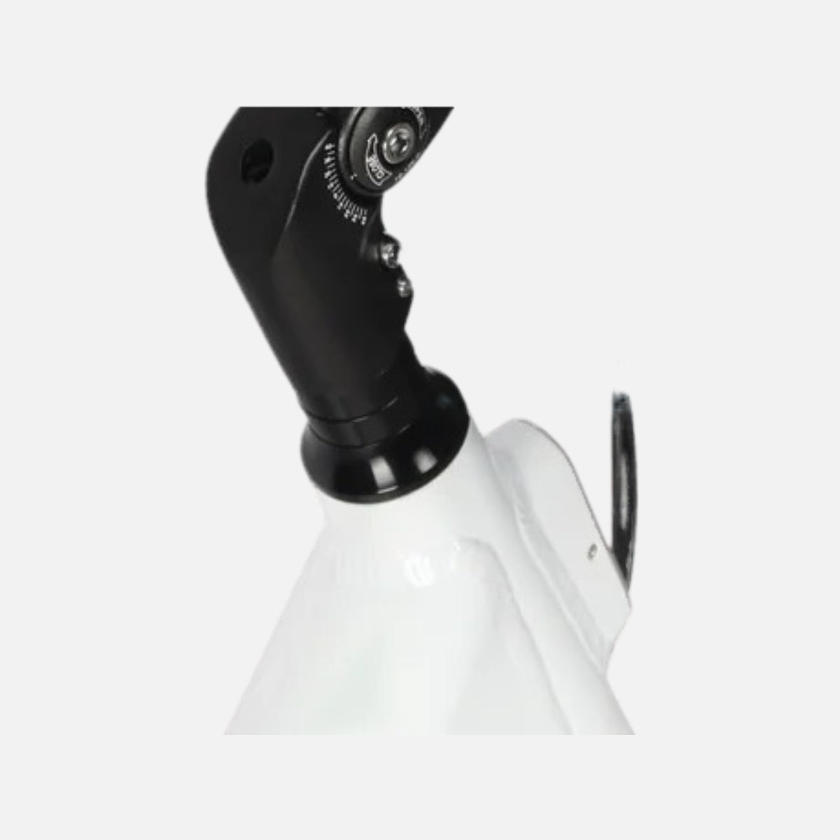 Golden cycles accelera white ebike 500w motor 25mph