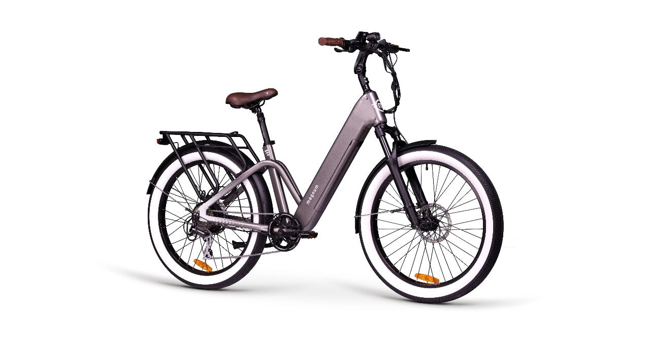 Magnum Pilot Hub Electric Bike